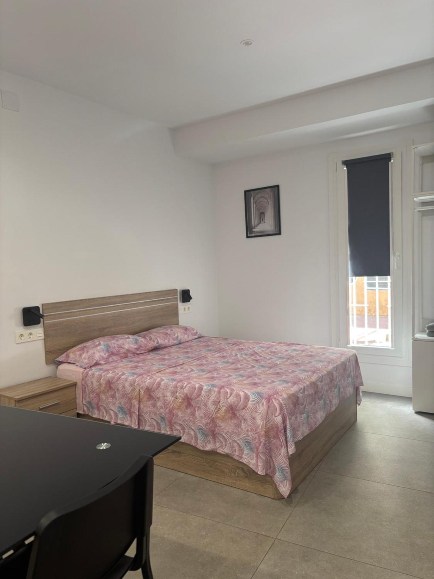 Estupendo Piso A 5 Min De La Estacion De Bus Y Tren Maria Zambrano Apartment Malaga Luaran gambar